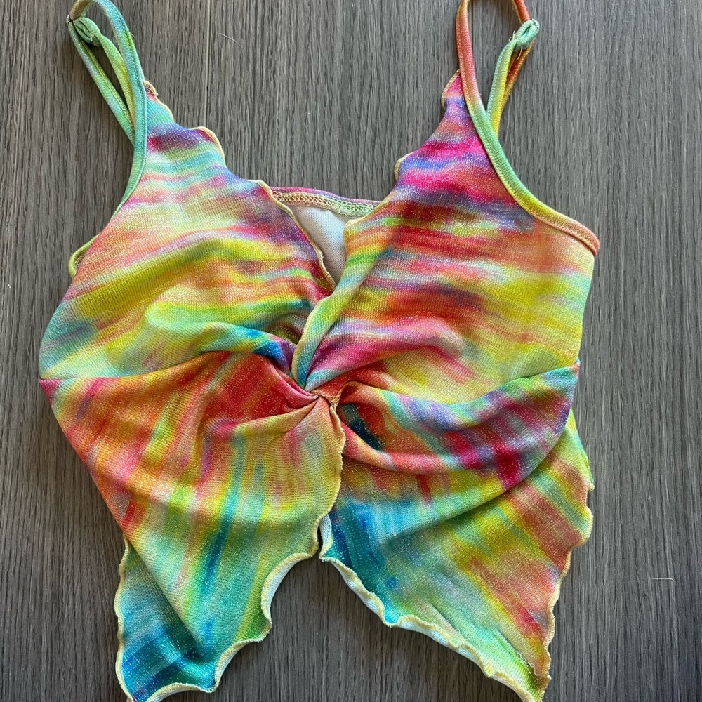 Cute concert top